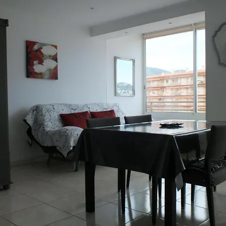 Encantador De 1 Con Piscina Y Jardin En Santa-margarita - Es-204-24 Apartment *