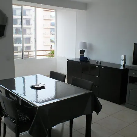 Encantador De 1 Con Piscina Y Jardin En Santa-margarita - Es-204-24